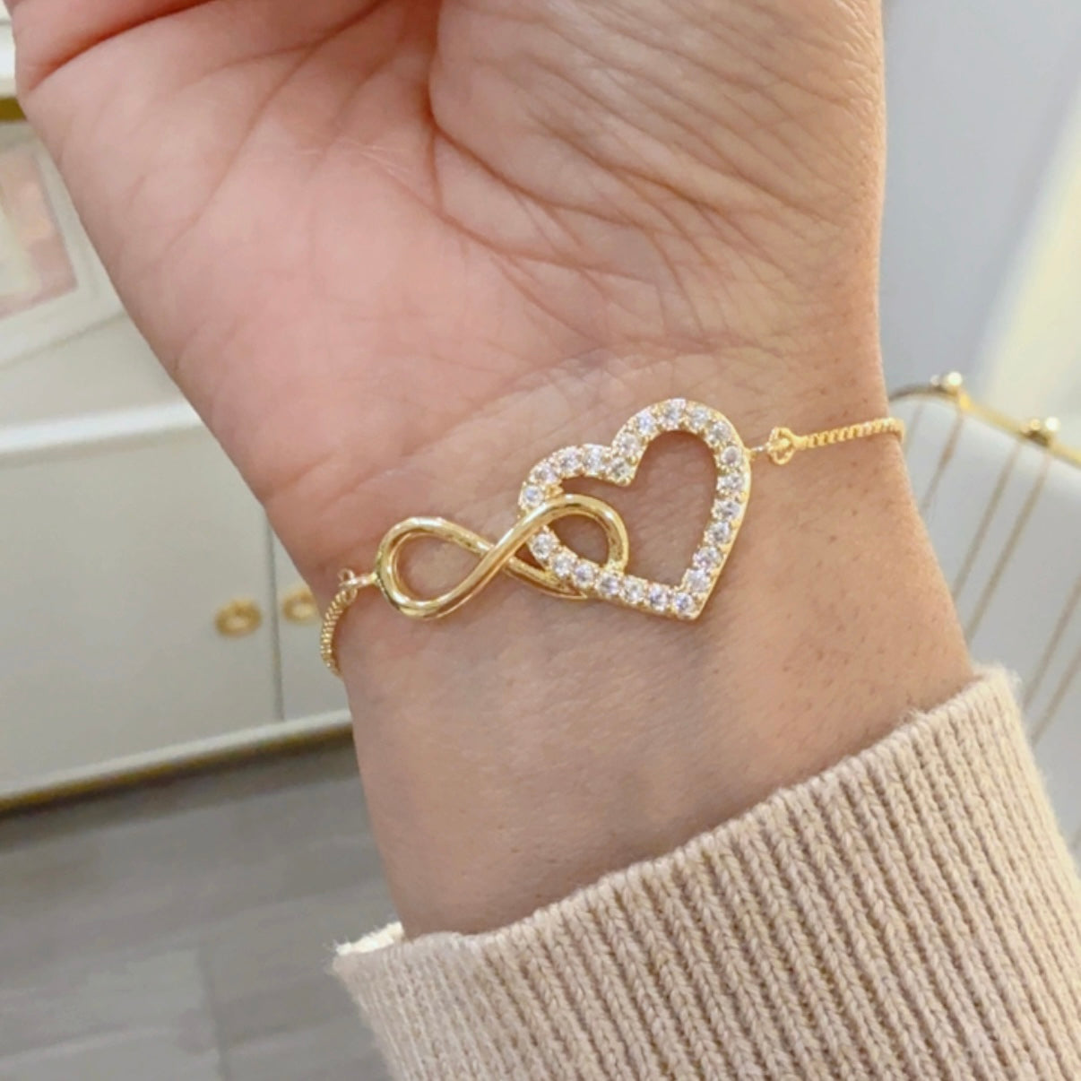 Pulsera Corazón Infinito