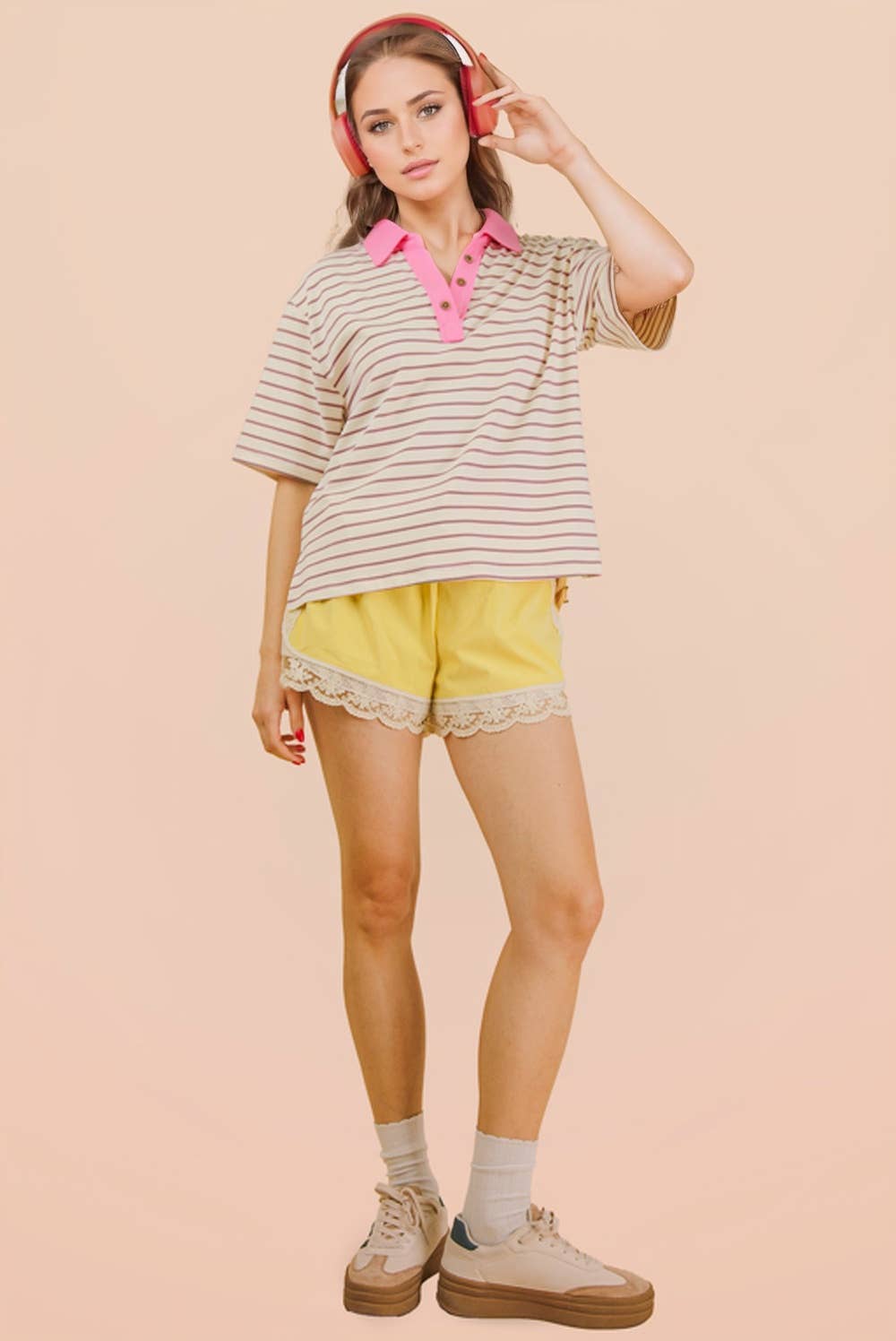 Oversized Stripe Knit Top W/ Cont Collar: White mix