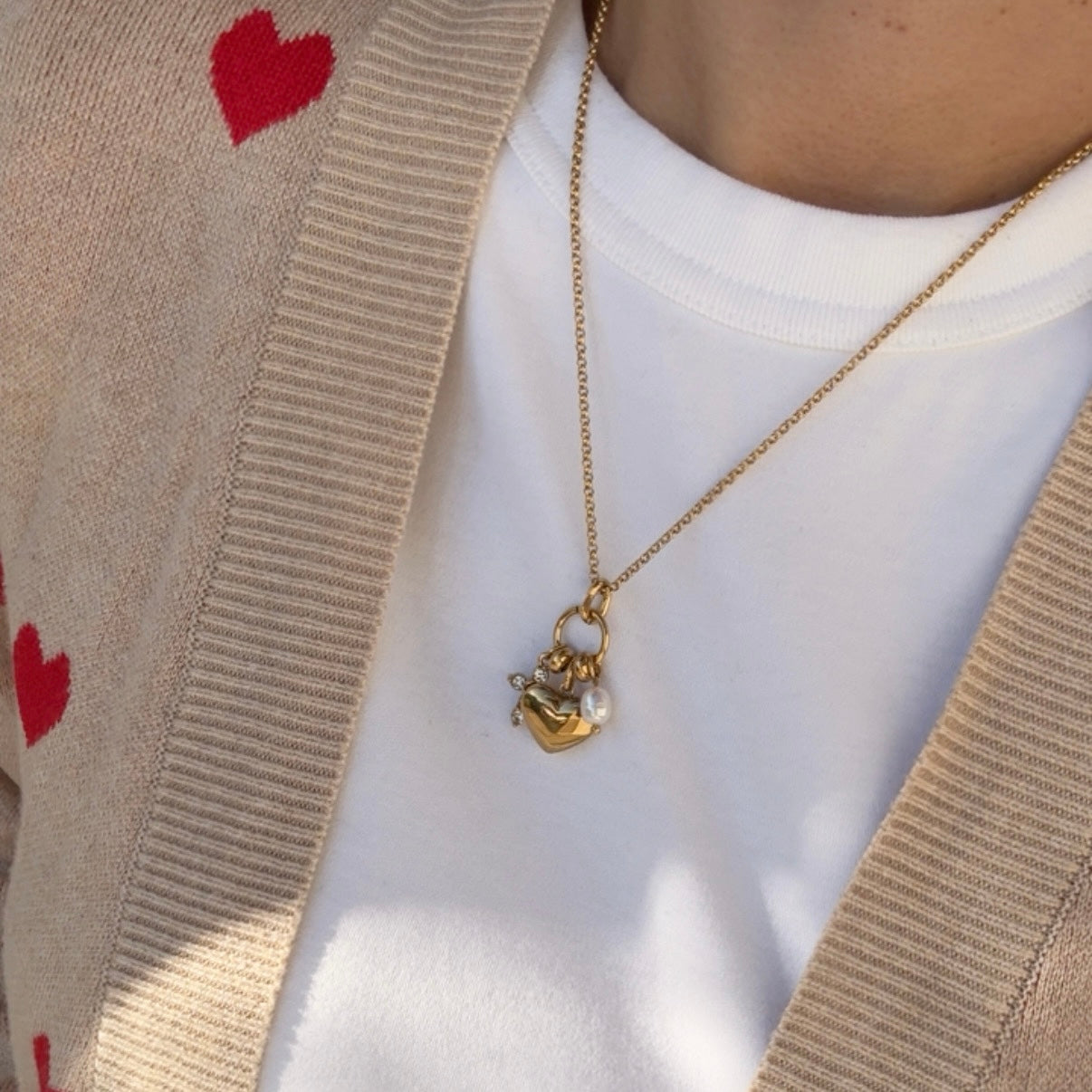 Collar Corazón Cruz Perla