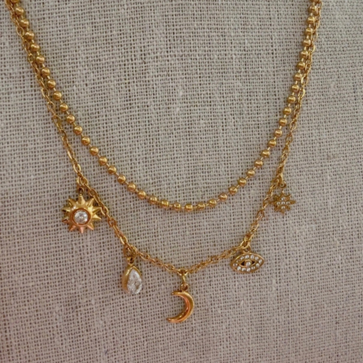 Collar Layered Charms