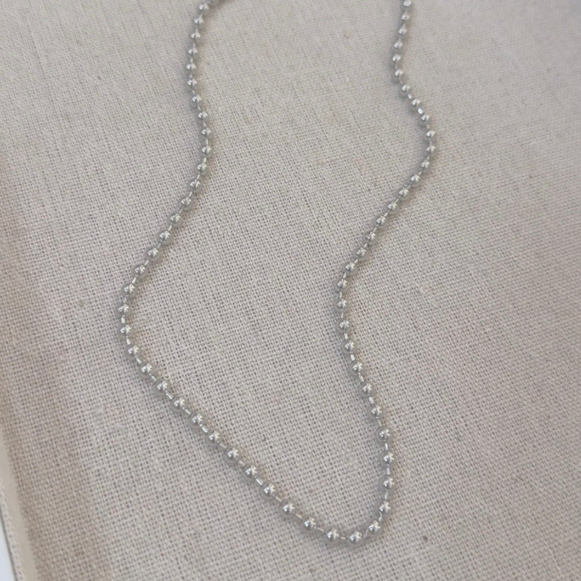 Collar Bolitas