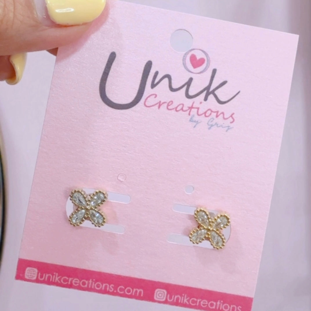 Aretes Flor Cristalitos