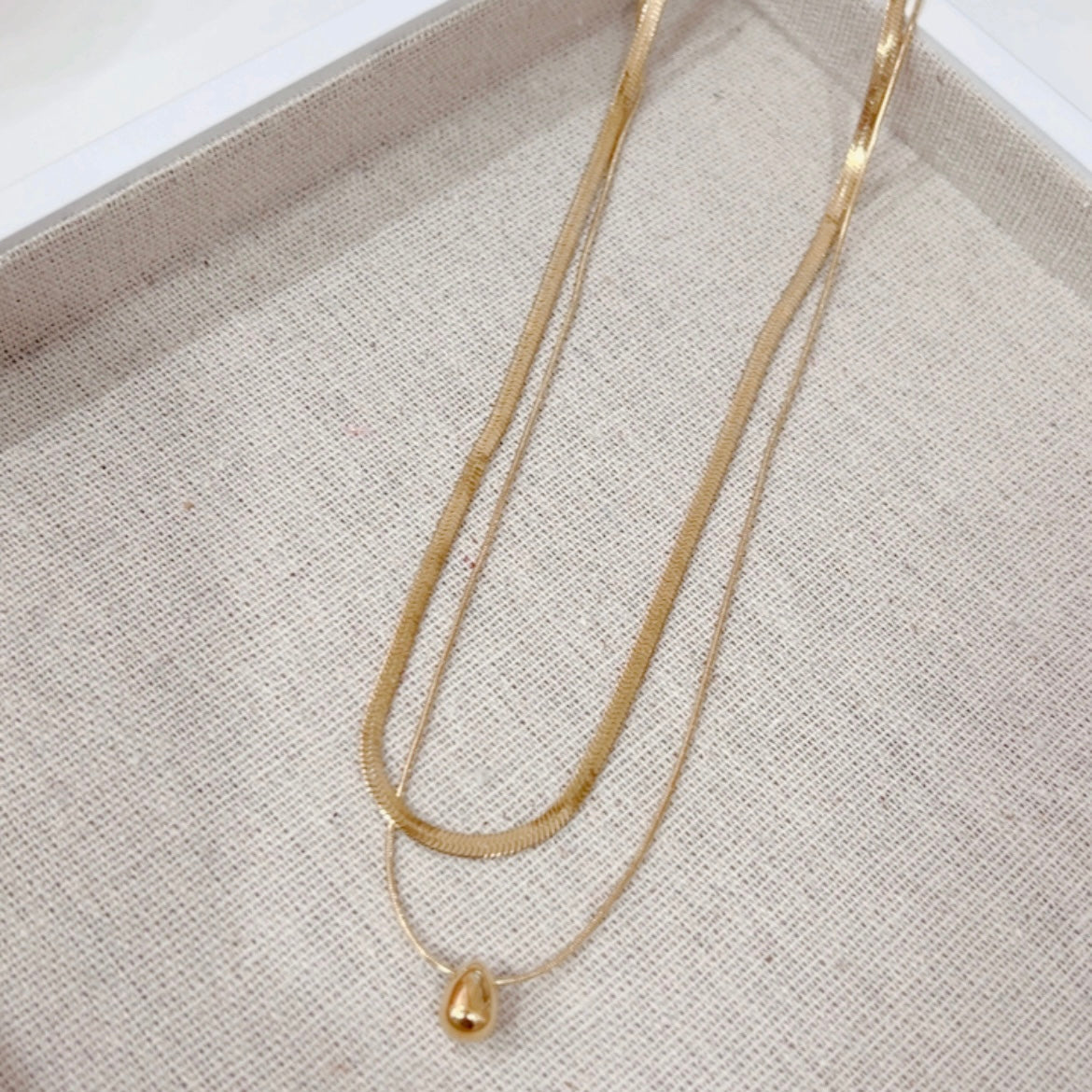 Layered doble Gota
