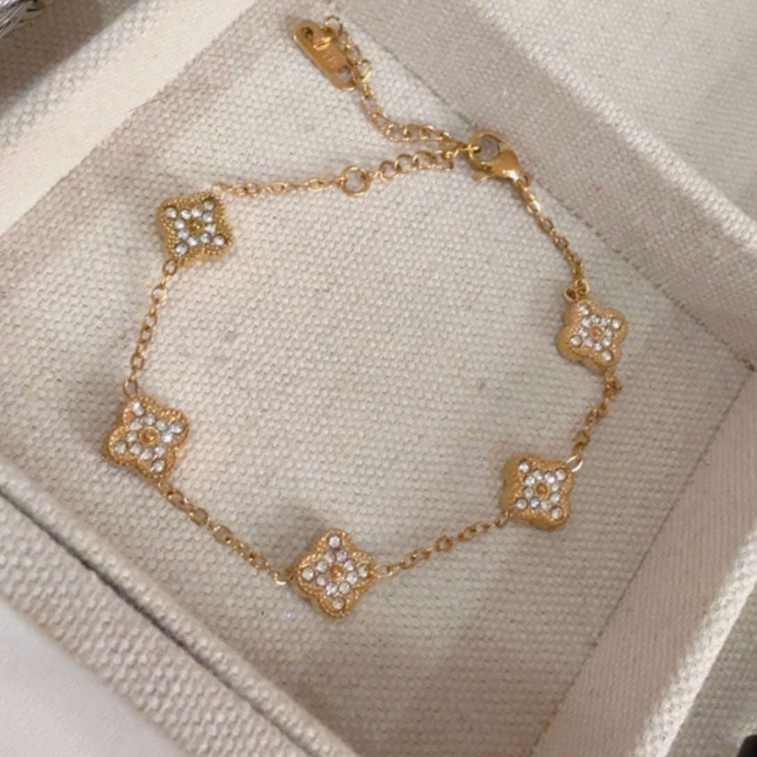 Pulsera Clover Brillos