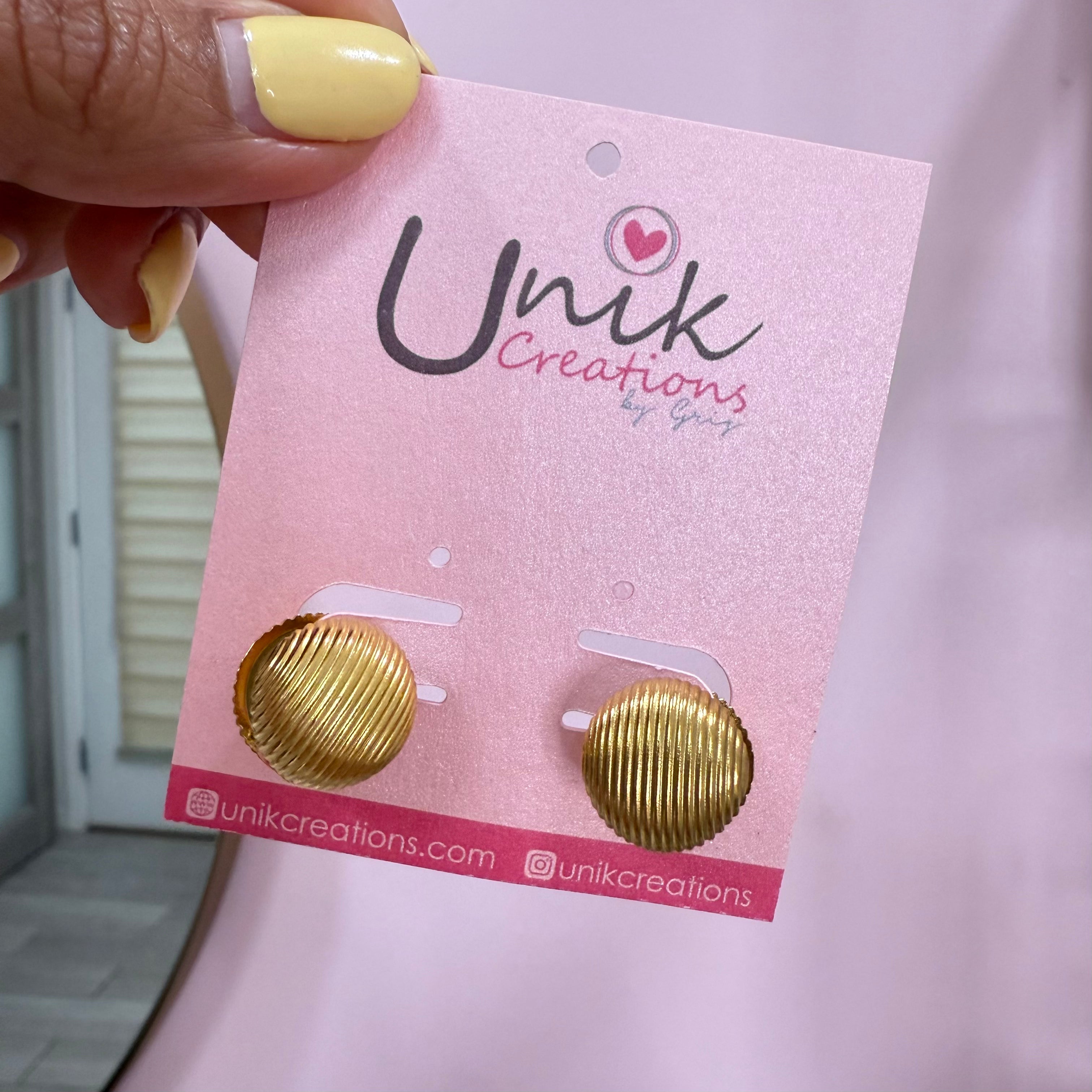 Aretes Circular Lineas