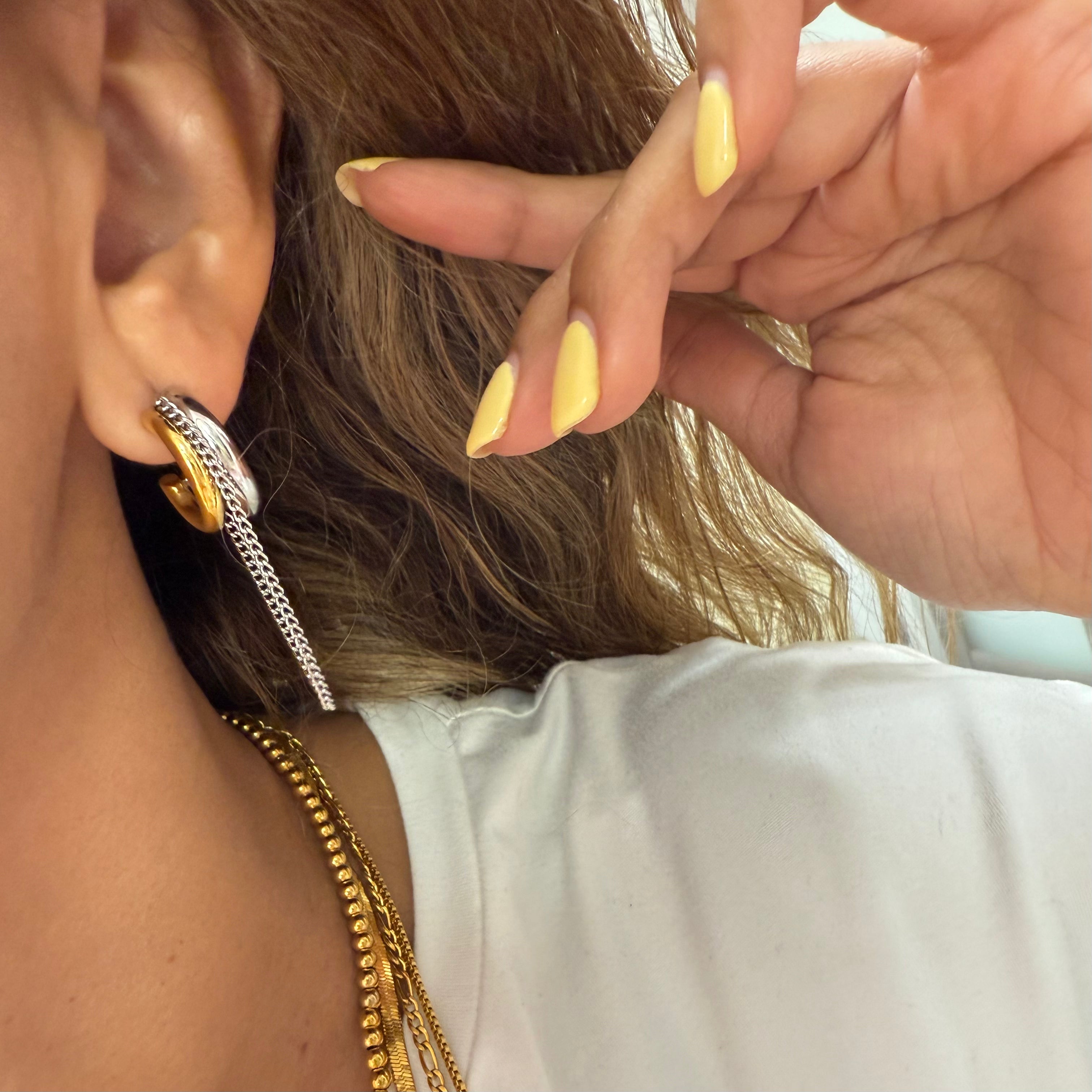 Aretes Bicolor Cadena