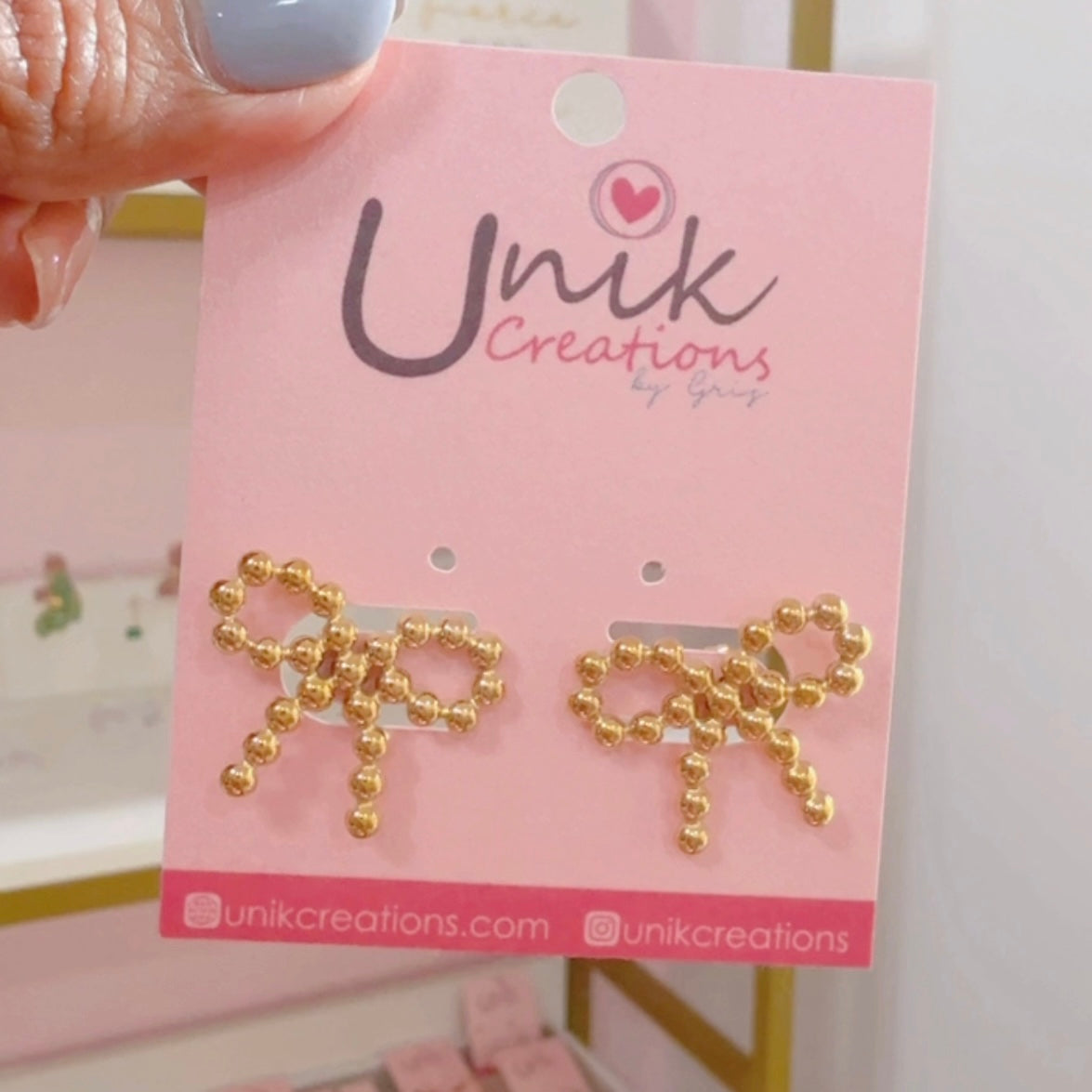Aretes Bow Bolitas