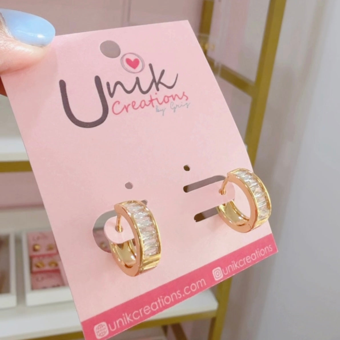Aretes Huggie Cristalitos