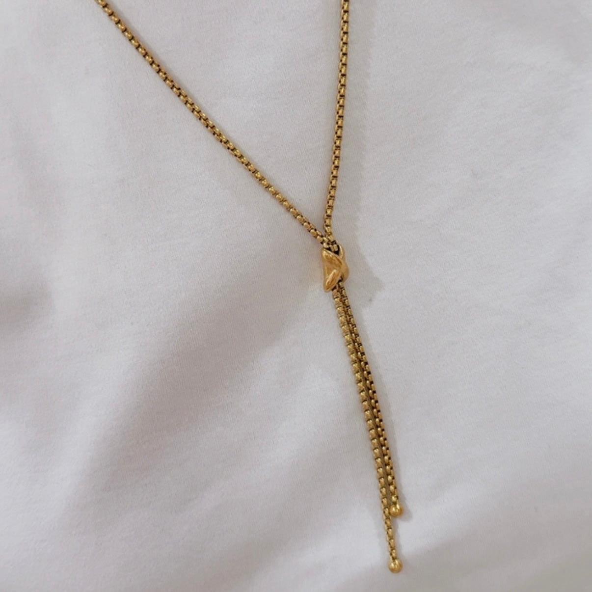 Collar Corbatín Sencillo