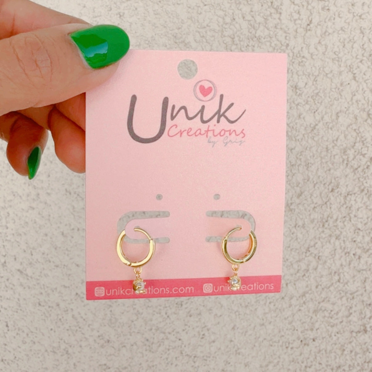 Aretes Huggie Perla