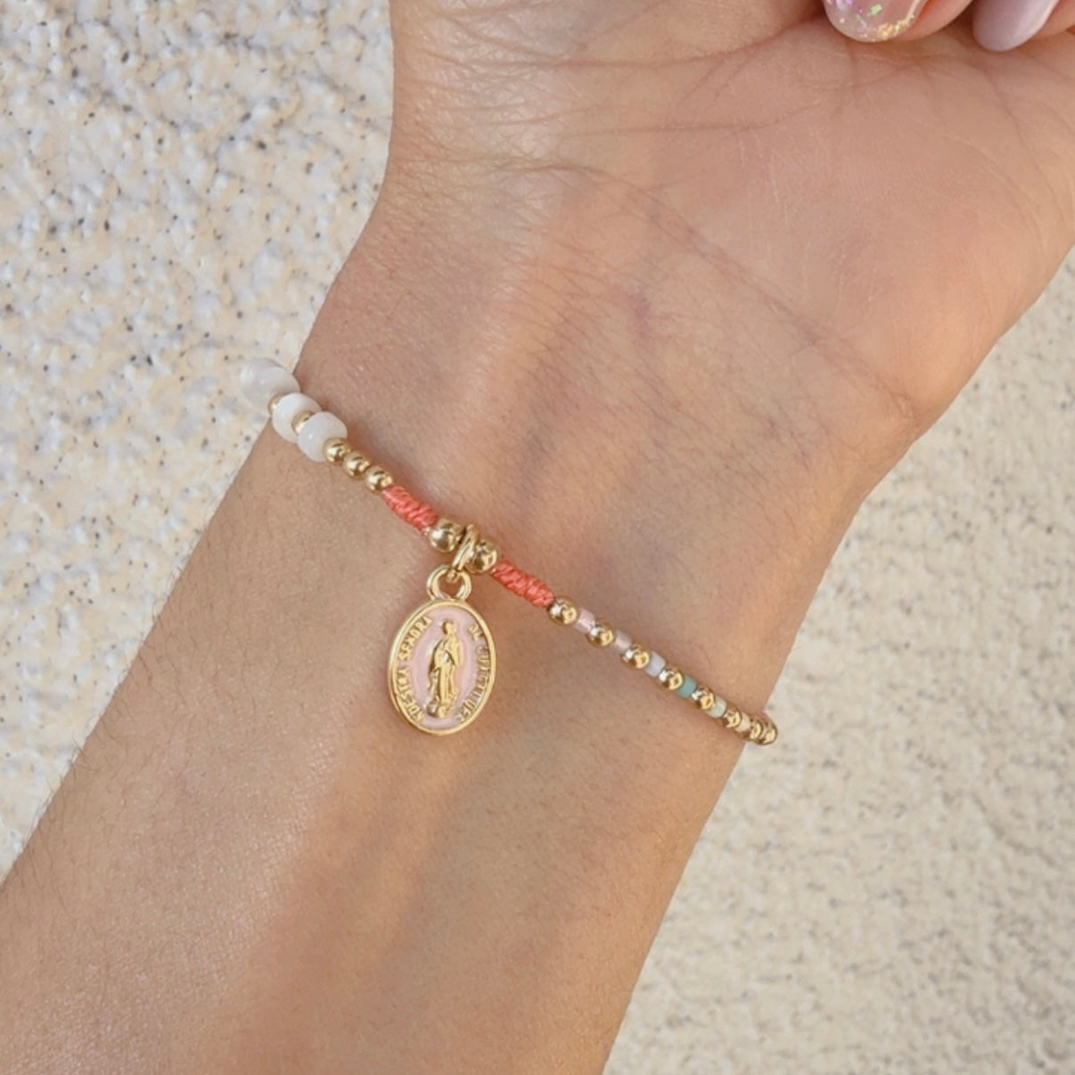 Pulsera Virgensita Pastel