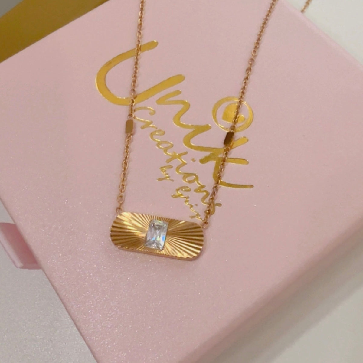 Zircon Pendant Necklace