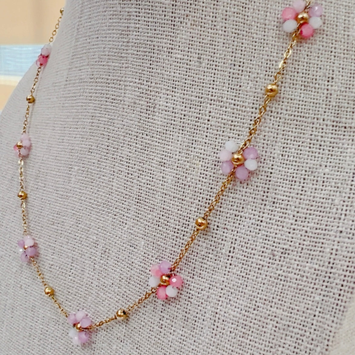 Collar Floresitas Rosado