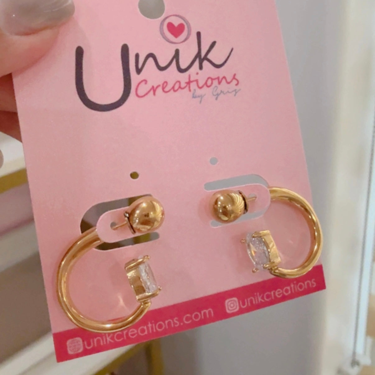 Oval Zircon Earrings