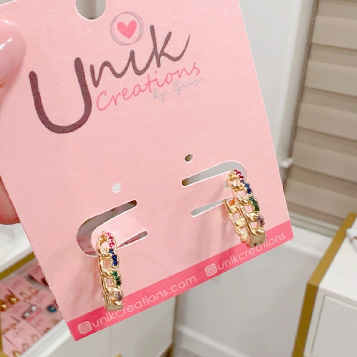Aretes Arracada Huggie Rainbow